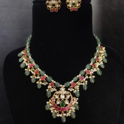 Jadau kundan set