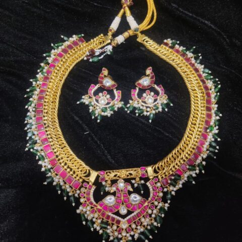Jadau kundan set