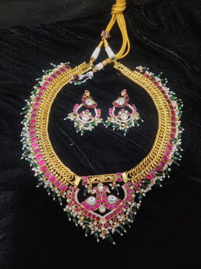 Jadau kundan set